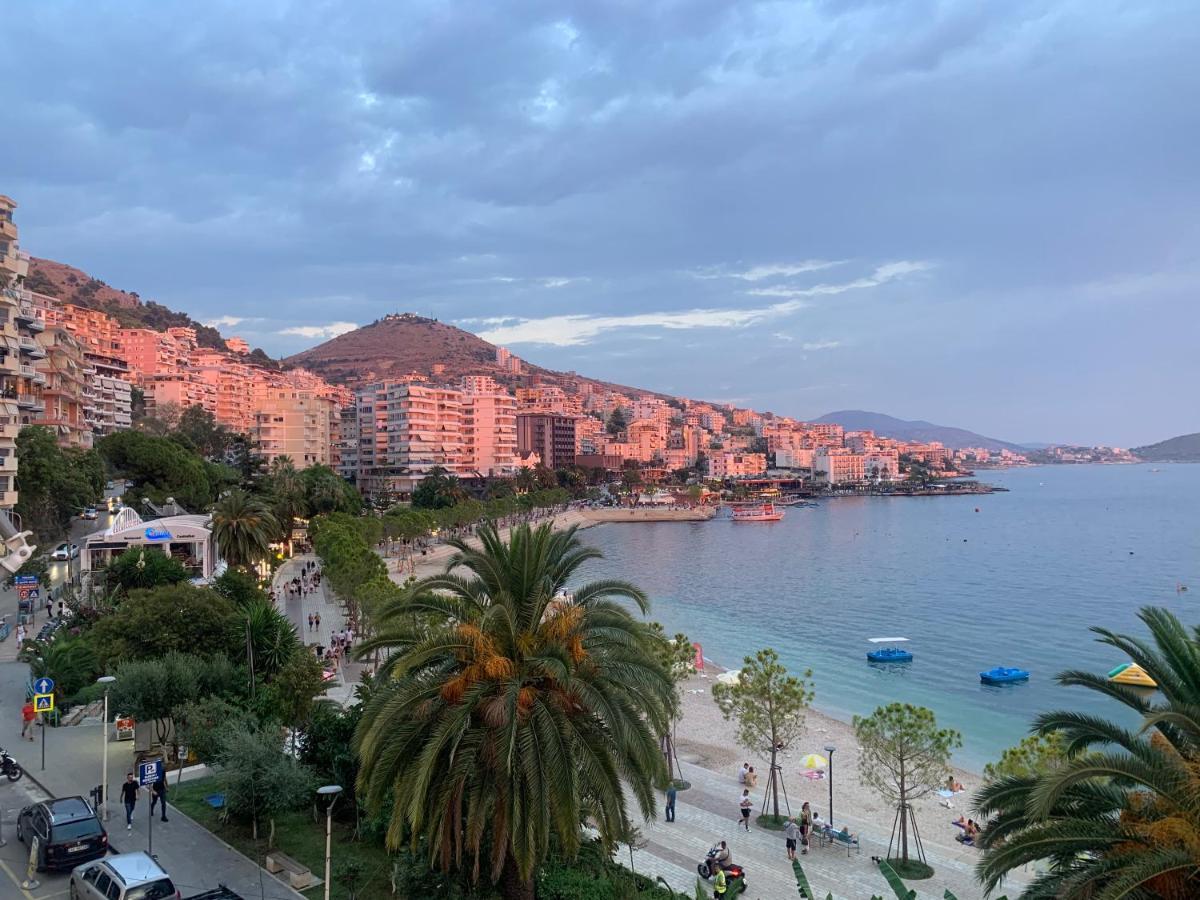 Caramel Sun Studios Apts Sarandë Eksteriør bilde