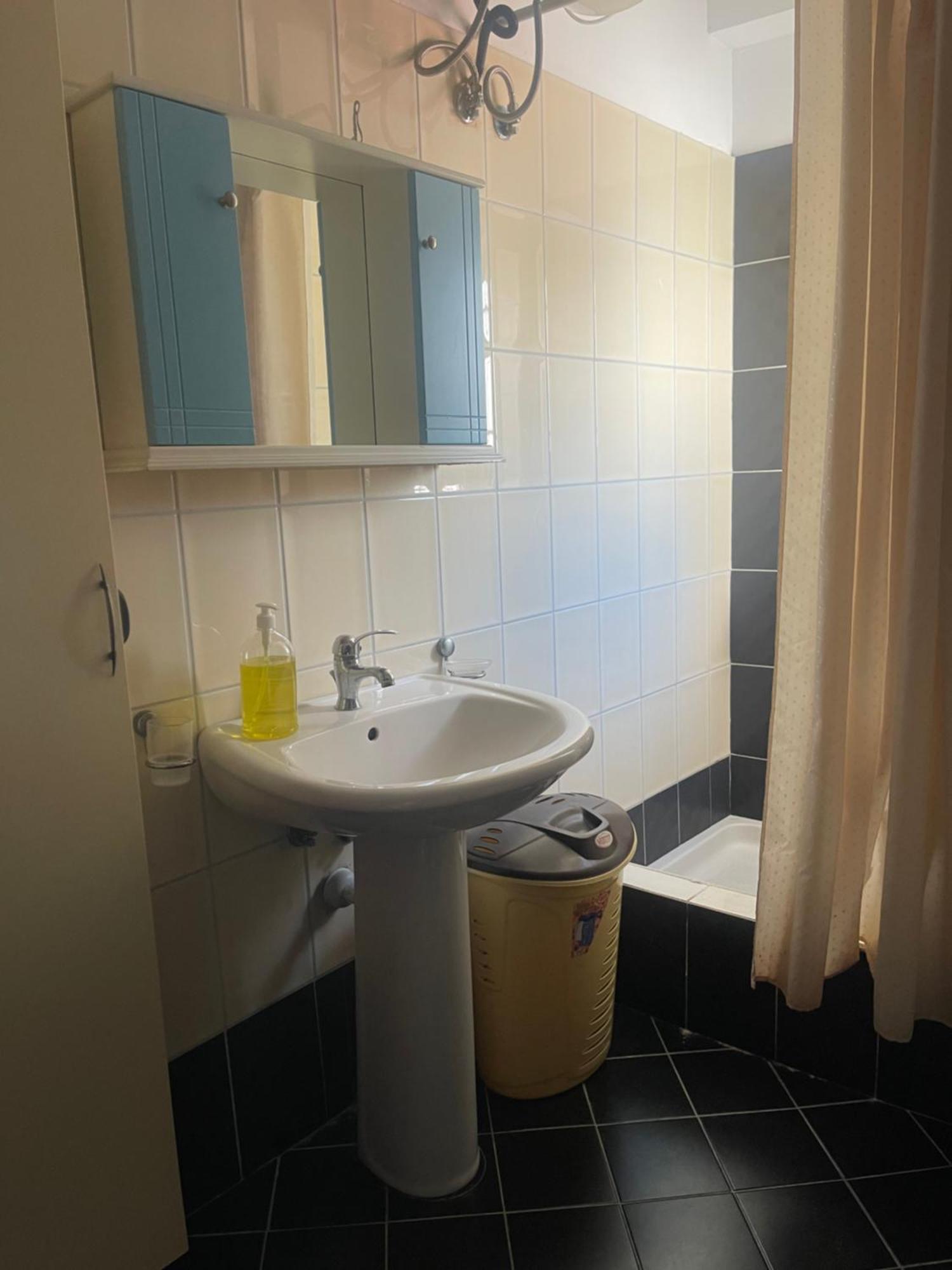 Caramel Sun Studios Apts Sarandë Eksteriør bilde
